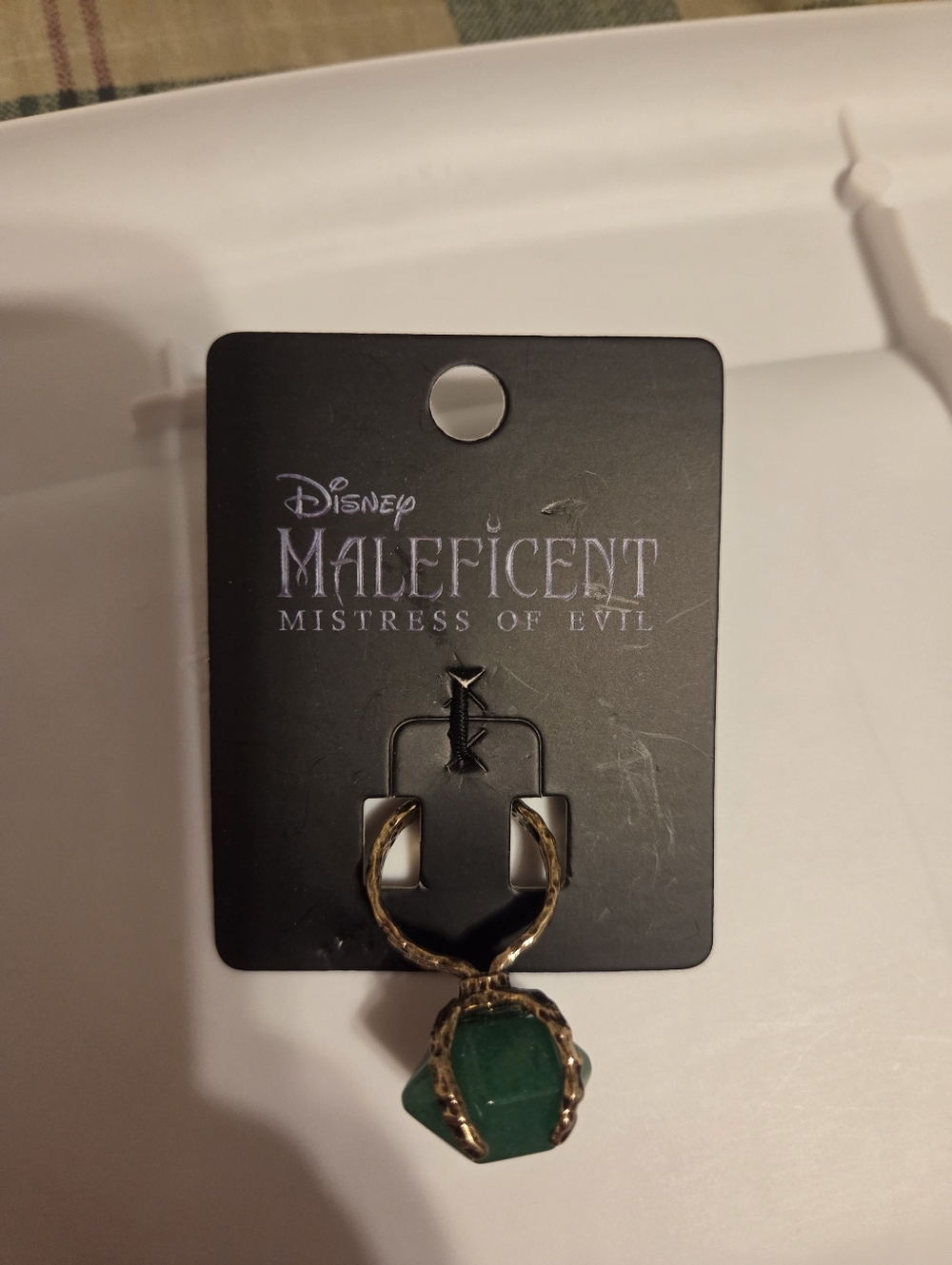 Disney MALEFICENT Mistress Of Evil Green Stone Ring